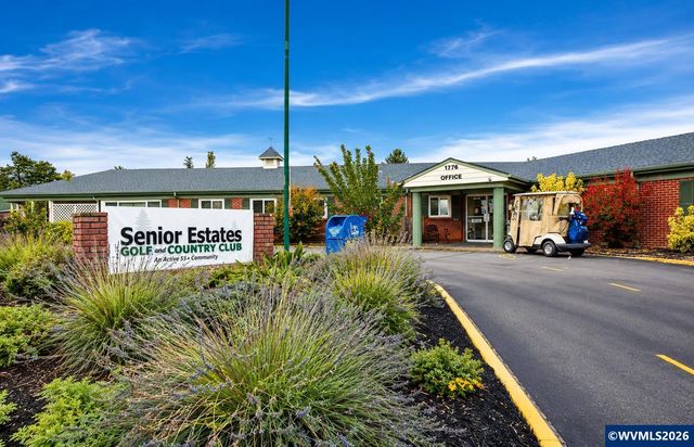 1050 Astor Wy, Woodburn, OR 97071