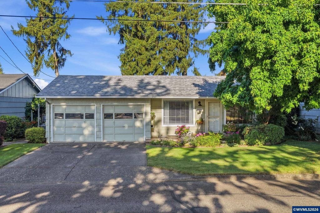 1050 Astor Wy, Woodburn, OR 97071