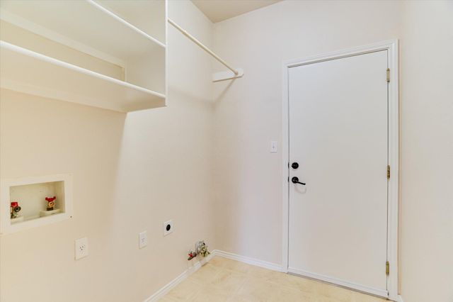 2207 Clover Ridge DR, Cedar Park, TX 78613