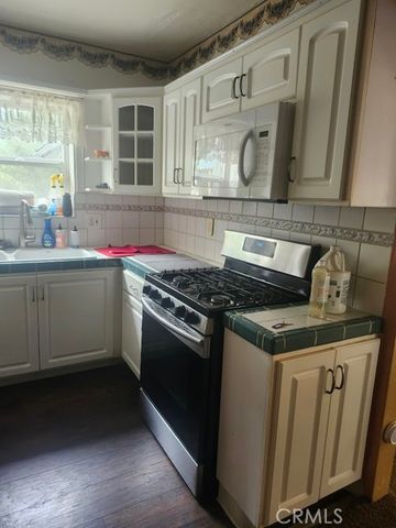 17628 Bobrick, Lake Elsinore, CA 92530