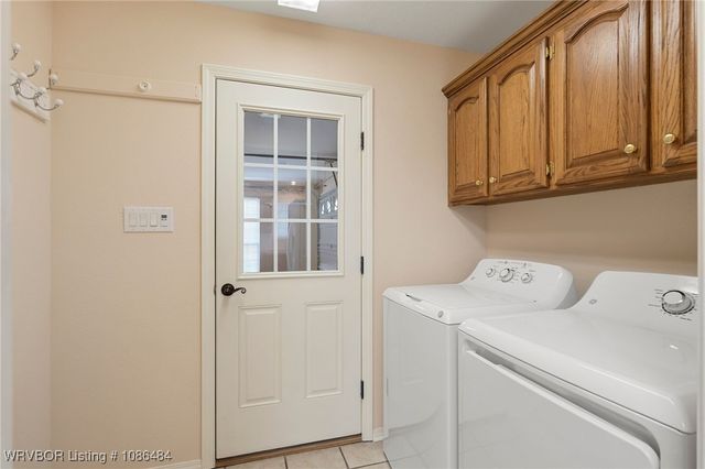 906 Jessie Drive, Lavaca, AR 72941