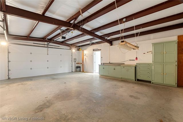 906 Jessie Drive, Lavaca, AR 72941