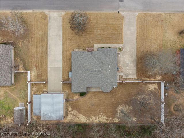 906 Jessie Drive, Lavaca, AR 72941