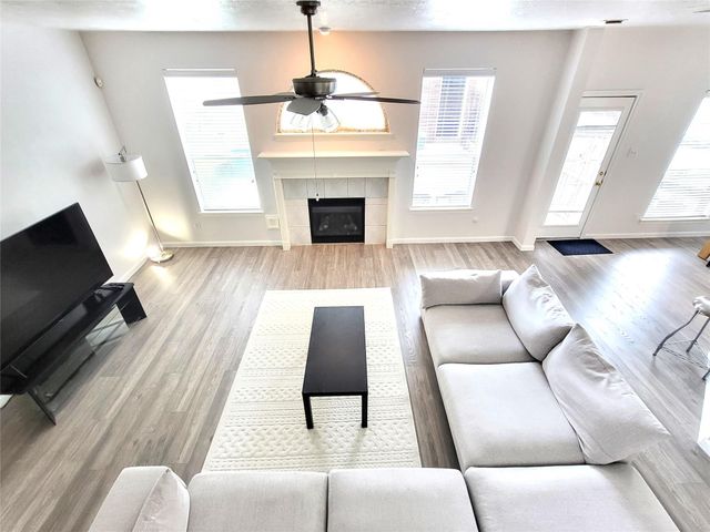 414 Lookout Lane, Dickinson, TX 77539