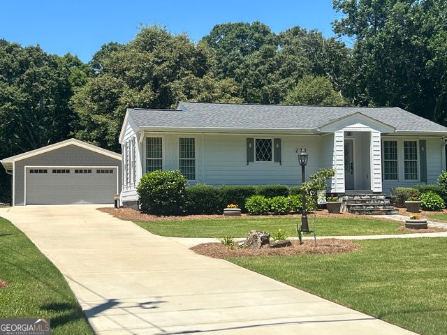 272 Lakeview Drive, Winterville, GA 30683