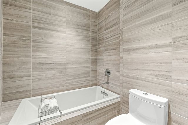 430 Stuart 1619, Boston, MA 02116
