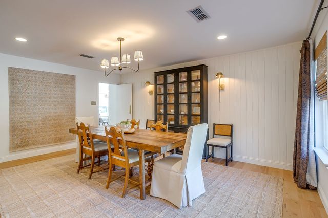 3917 Marys Creek Drive, Benbrook, TX 76116