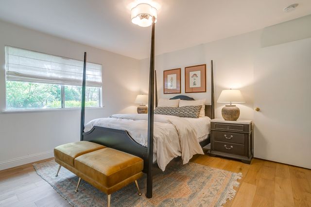 3917 Marys Creek Drive, Benbrook, TX 76116