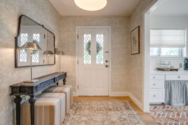 3917 Marys Creek Drive, Benbrook, TX 76116