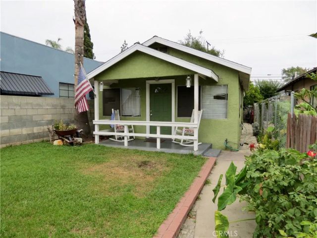 212 N Azusa, Azusa, CA 91702
