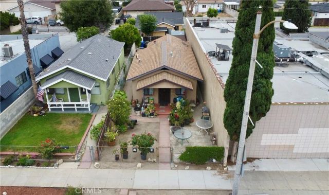 212 N Azusa, Azusa, CA 91702