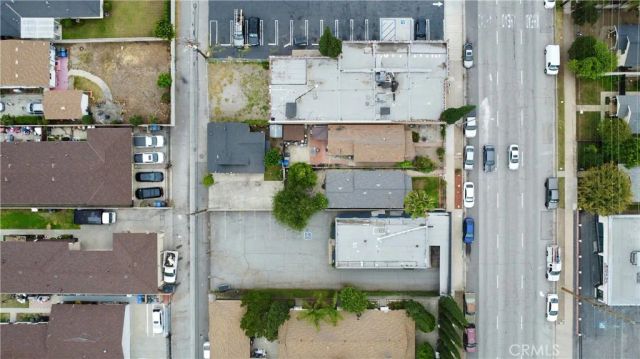 212 N Azusa, Azusa, CA 91702