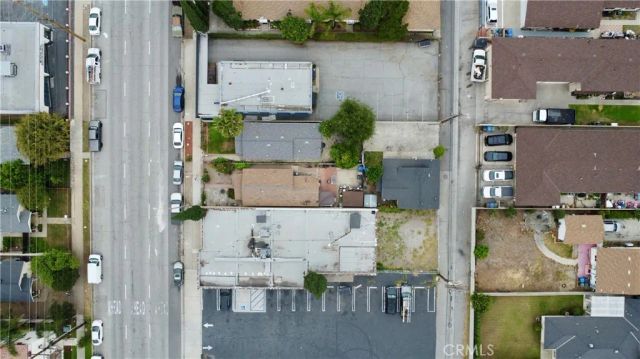 212 N Azusa, Azusa, CA 91702