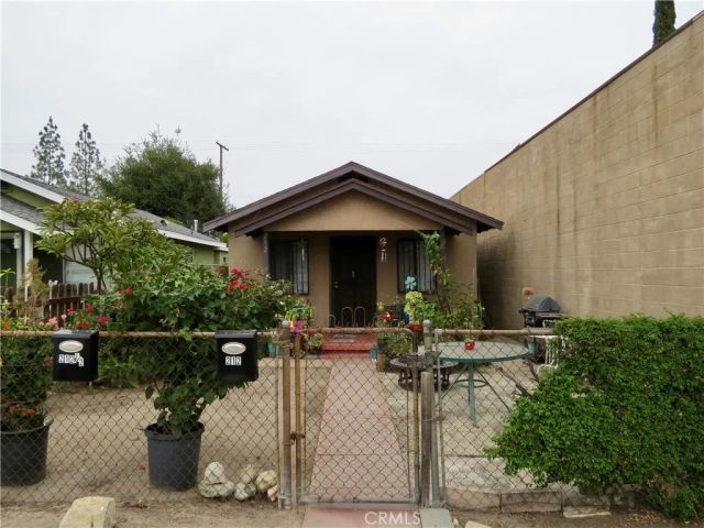 212 N Azusa, Azusa, CA 91702