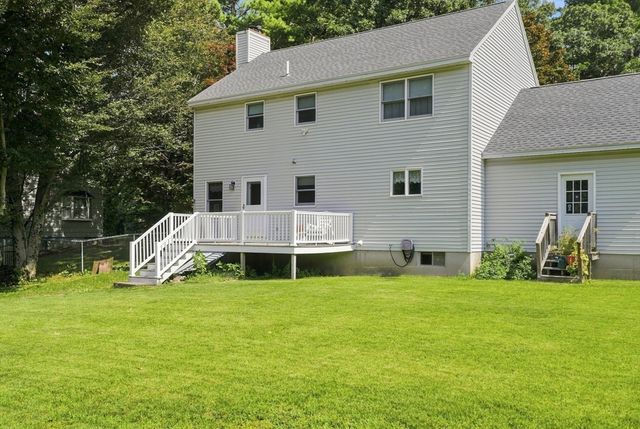 86 Pond, Methuen, MA 01844