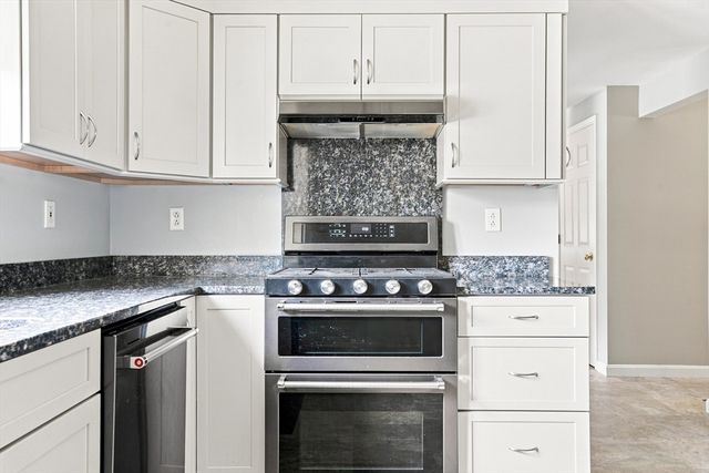 86 Pond, Methuen, MA 01844