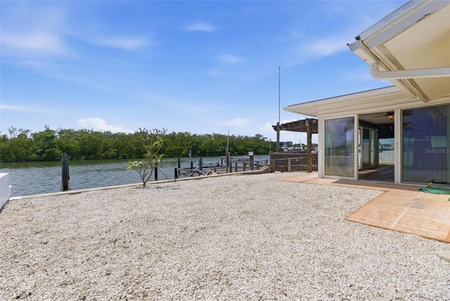 1421 SEA GULL DRIVE S, St Petersburg, FL 33707