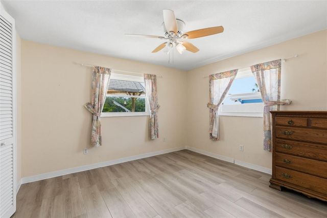 1421 SEA GULL DRIVE S, St Petersburg, FL 33707