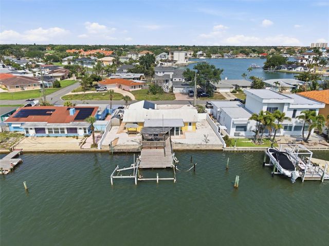 1421 SEA GULL DRIVE S, St Petersburg, FL 33707