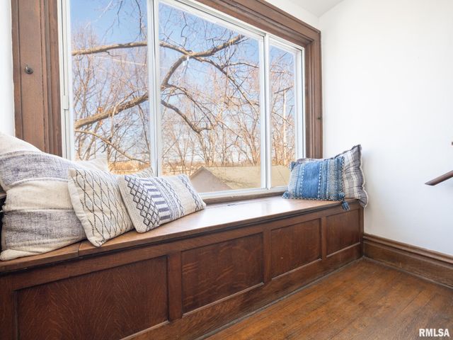 1401 W PARKSIDE Drive, Peoria, IL 61606