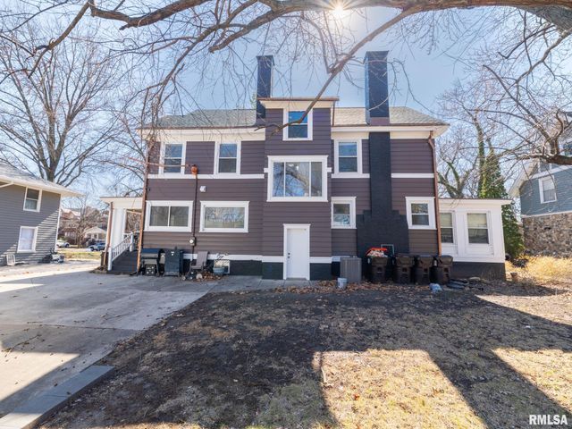 1401 W PARKSIDE Drive, Peoria, IL 61606