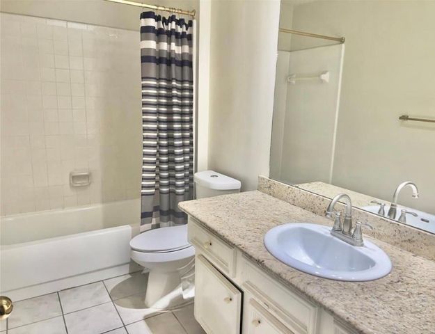 22527 Wildwood Grove Drive, Katy, TX 77450