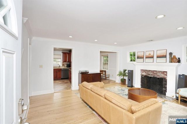 7 Short Street, Harrington Park, NJ 07640