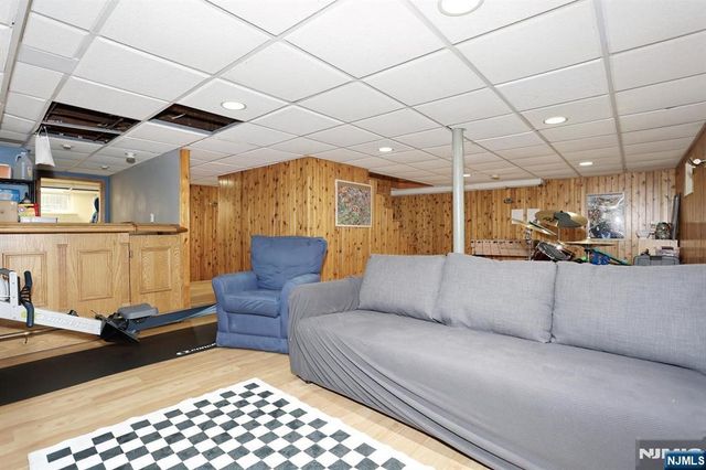 7 Short Street, Harrington Park, NJ 07640