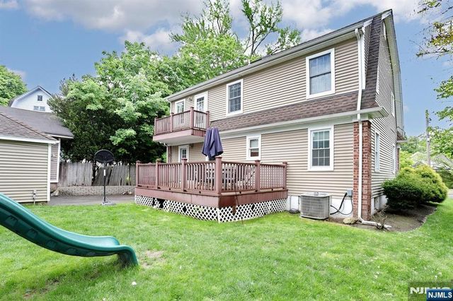 7 Short Street, Harrington Park, NJ 07640