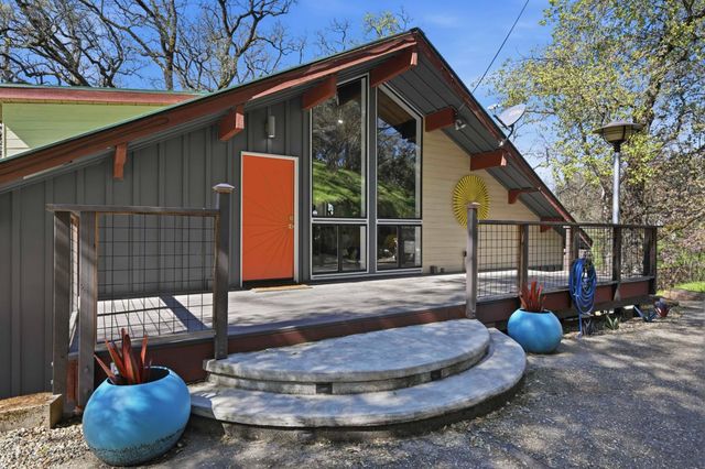 1105 Burnt Shanty Creek Rd, Placerville, CA 95667