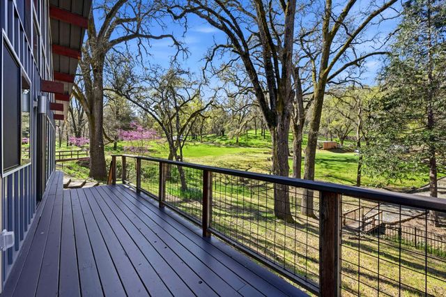 1105 Burnt Shanty Creek Rd, Placerville, CA 95667