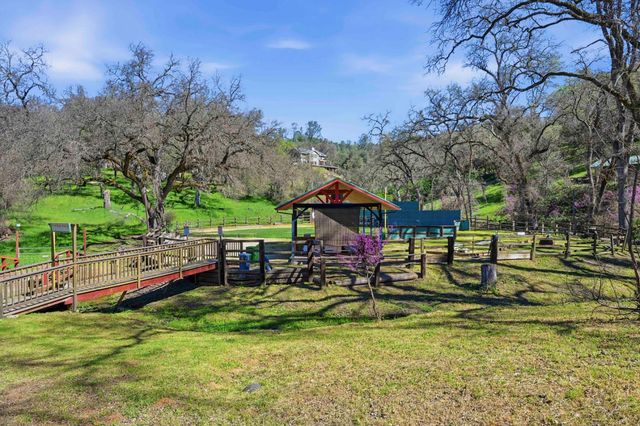 1105 Burnt Shanty Creek Rd, Placerville, CA 95667