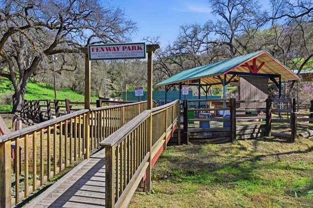 1105 Burnt Shanty Creek Rd, Placerville, CA 95667