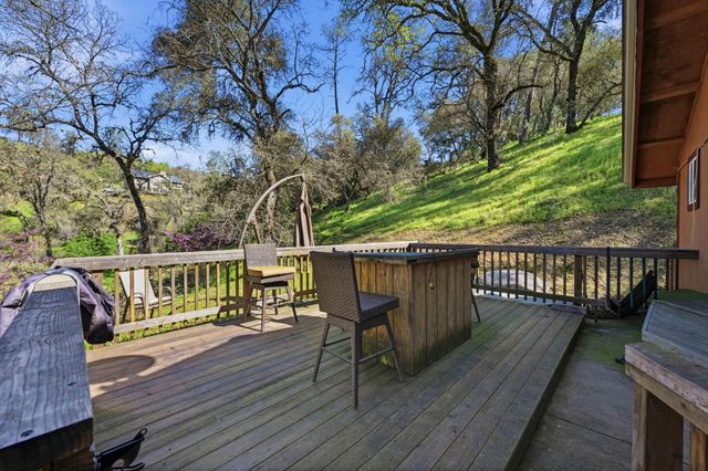 1105 Burnt Shanty Creek Rd, Placerville, CA 95667