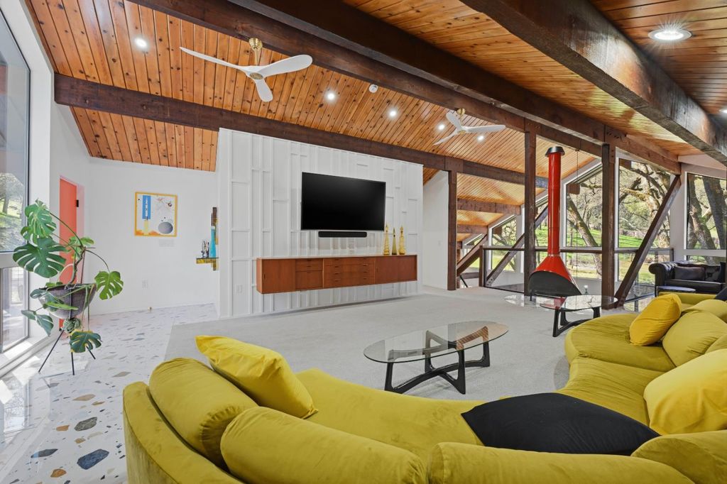 1105 Burnt Shanty Creek Rd, Placerville, CA 95667