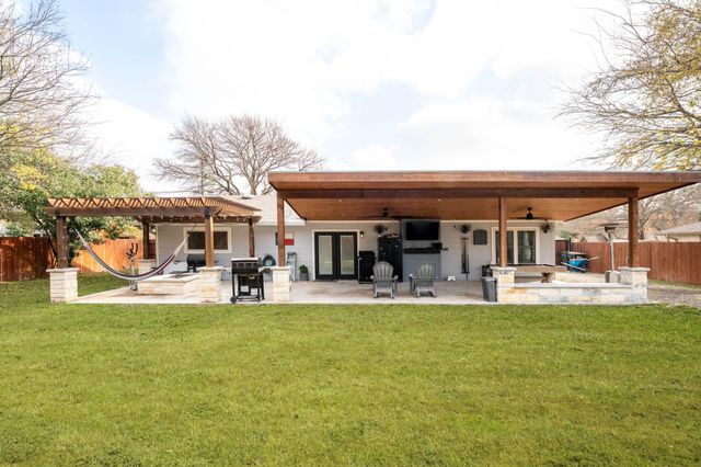 903 Power RD, Georgetown, TX 78628