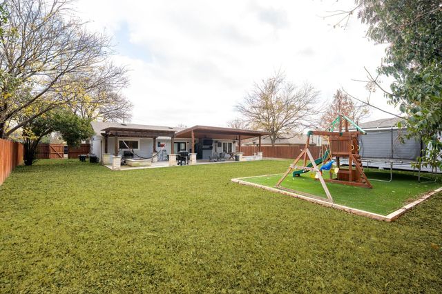 903 Power RD, Georgetown, TX 78628