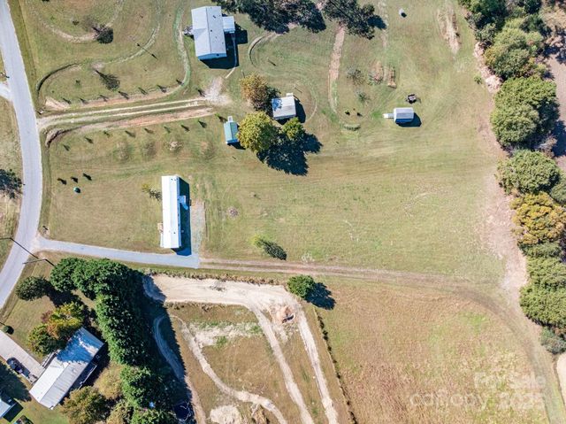 6804 Holly Hawk Court, Cherryville, NC 28021