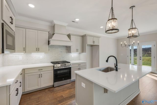 152 Brier View Drive, Meridianville, AL 35759