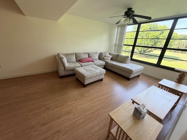 1514 Whitehall Drive 206, Davie, FL 33324