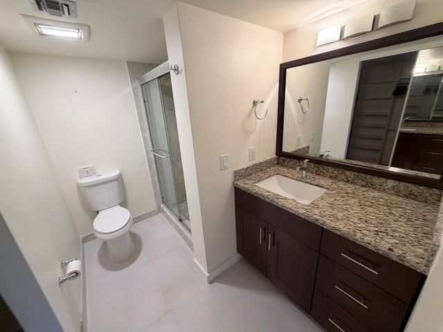 1514 Whitehall Drive 206, Davie, FL 33324
