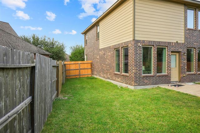 12608 Floral Park Lane, Pearland, TX 77584