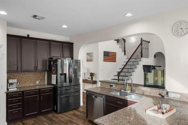 12608 Floral Park Lane, Pearland, TX 77584