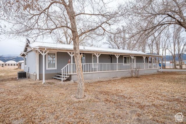 5520 N 500 E, Enoch, UT 84721