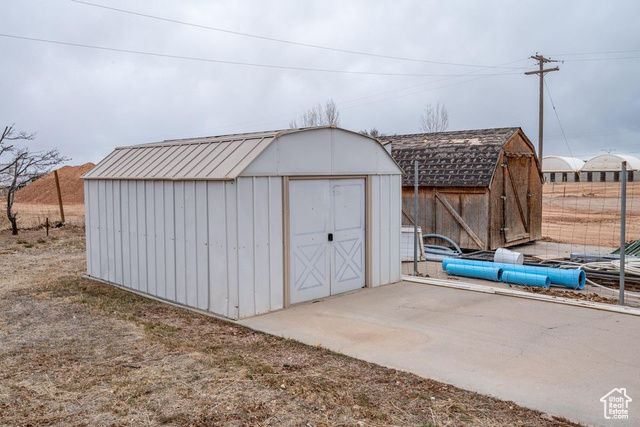 5520 N 500 E, Enoch, UT 84721