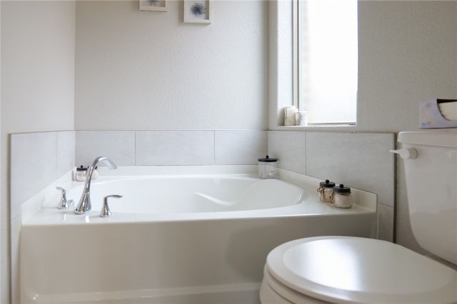 8018 Calma St, Corpus Christi, TX 78414