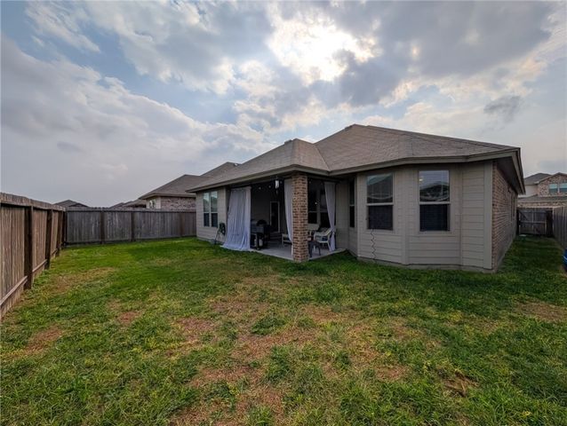 8018 Calma St, Corpus Christi, TX 78414