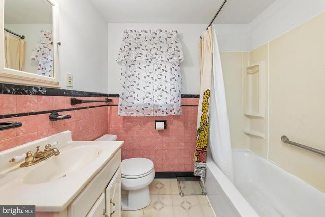 1204 GROVANIA AVE, Abington, PA 19001