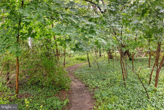 1204 GROVANIA AVE, Abington, PA 19001
