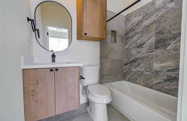 1506 Mckee Street A, Houston, TX 77009